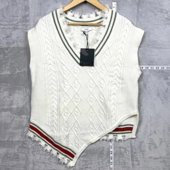 NWT Twist Ecru White Fringe Trim Cable Knit Sweater Sz S Unisex Sleeveless Y2K - Picture 1 of 10